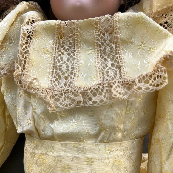 Armande Marseille AIM 570 Antique German Doll - Picture 3 of 8